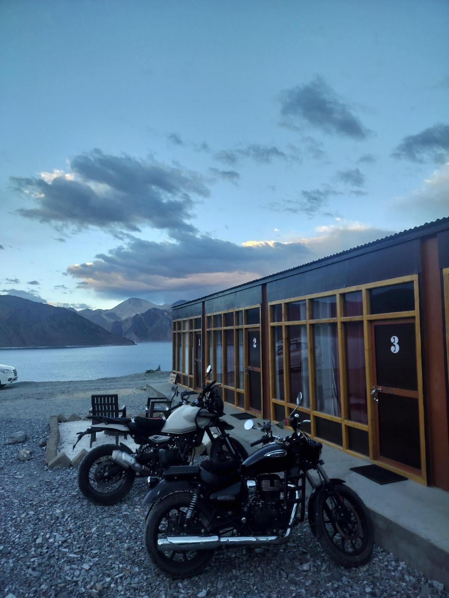 Ibex Spangri Cottage Lukung エクステリア 写真